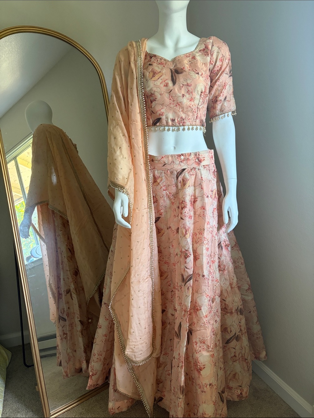 Brand new floral Embroidered Lehenga Set in Pink and Cream 3 piece set